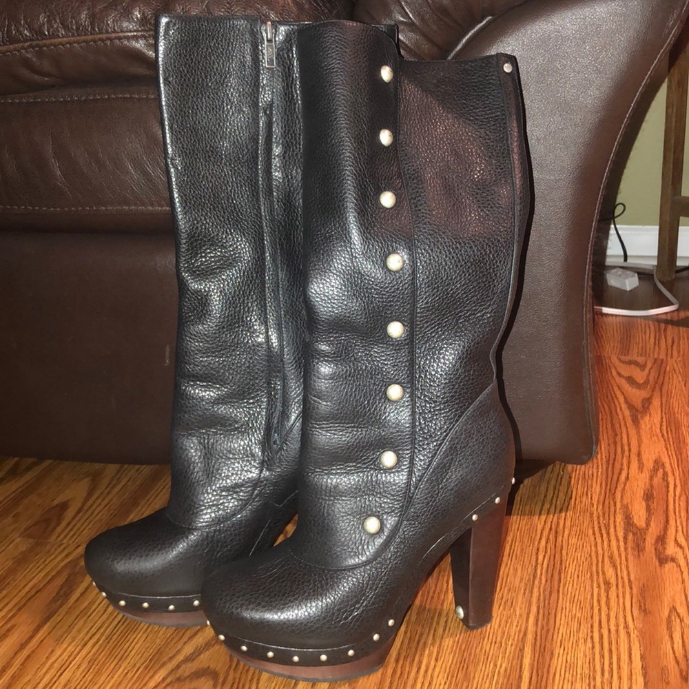 Ugg knee boots